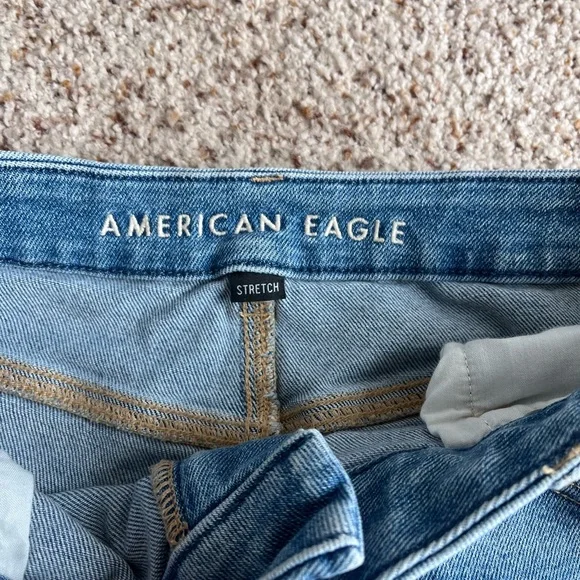 American Eagle Outfitters Light Blue stretch Ripped Boyfriend Jeans - Picture 2 of 8